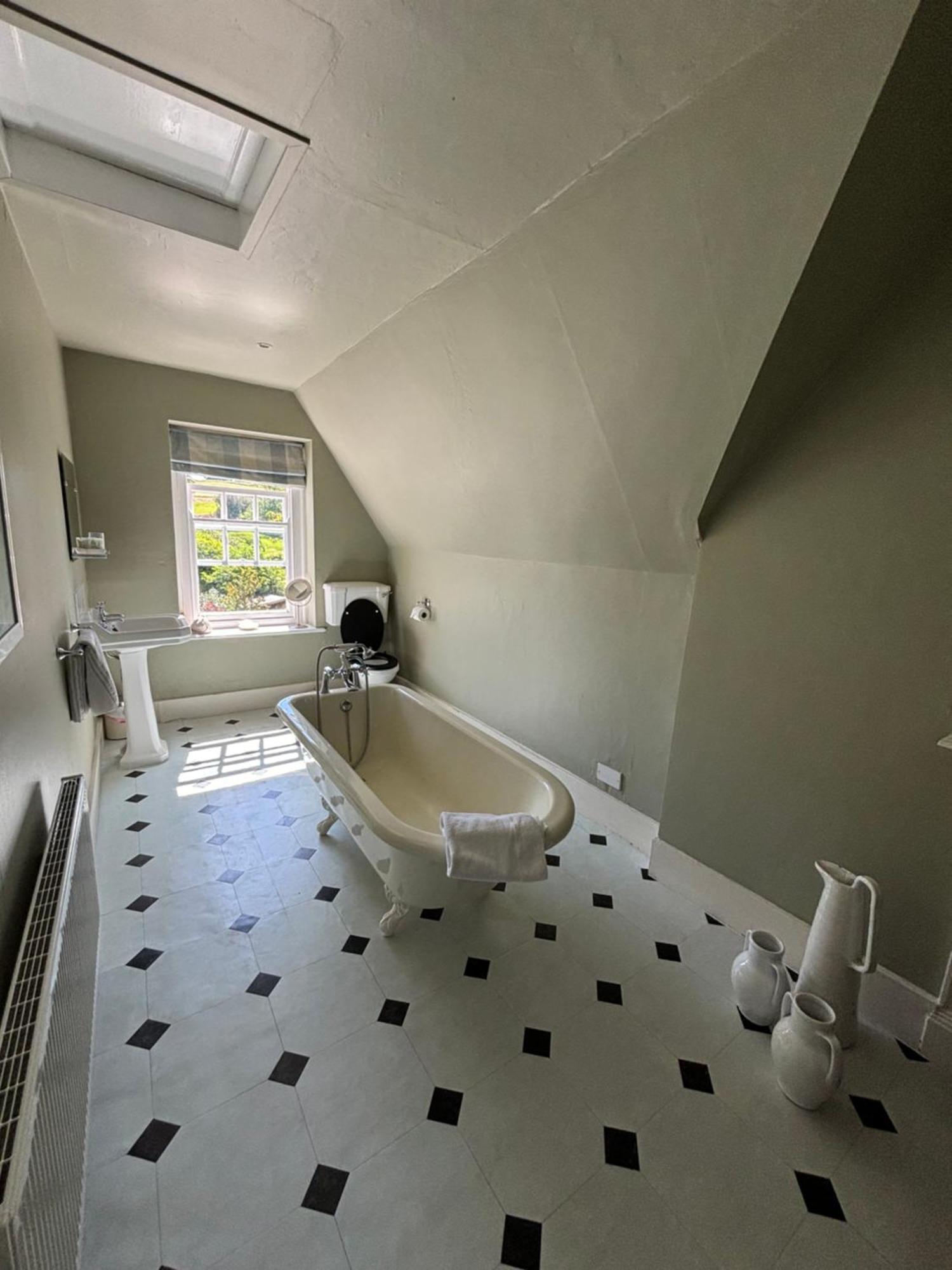 Ellesmere House Castle Cary